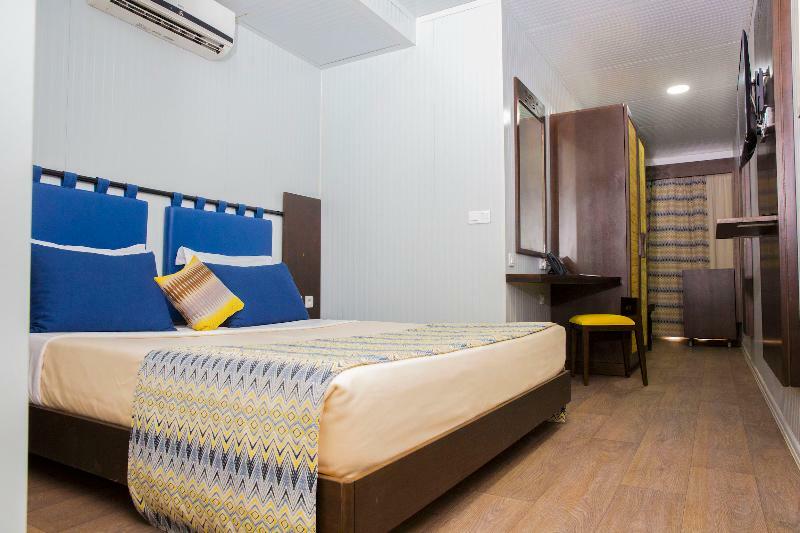 Dunia Hotel Ouagadougou Loumbila Exteriör bild